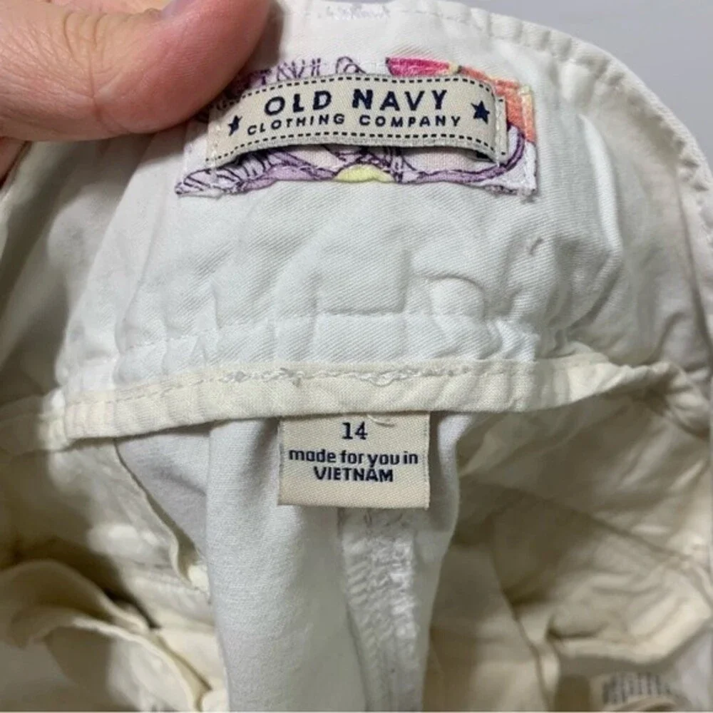 Old Navy White Dress Pleated Shorts Adjustable Waistband size Girls 14